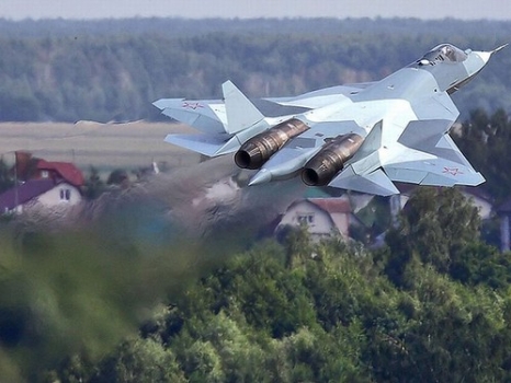 with-its-twin-engine-design-the-t-50-closely-resembles-the-20-year-old-f-22-raptor-prototype • <a style="font-size:0.8em;" href="http://www.flickr.com/photos/139546847@N02/24564659854/" target="_blank">View on Flickr</a>