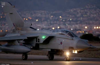 An RAF Tornado arrives at the British base in Cyprus, ready for operations in Syria • <a style="font-size:0.8em;" href="http://www.flickr.com/photos/139546847@N02/24827720189/" target="_blank">View on Flickr</a>