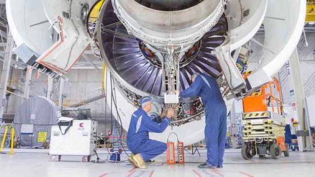 Rolls-Royce begins testing of Trent 7000 • <a style="font-size:0.8em;" href="http://www.flickr.com/photos/139546847@N02/25077079112/" target="_blank">View on Flickr</a>