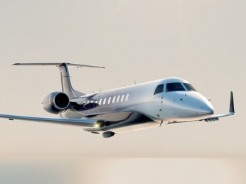 The Legacy 650E • <a style="font-size:0.8em;" href="http://www.flickr.com/photos/139546847@N02/30732655226/" target="_blank">View on Flickr</a>